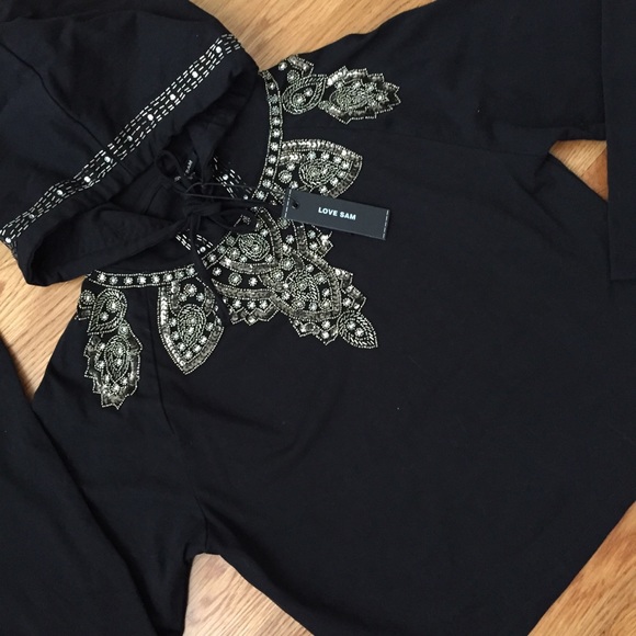 Anthropologie Tops - 🎉[Sm] Anthropology Love Sam Beaded top 🎉